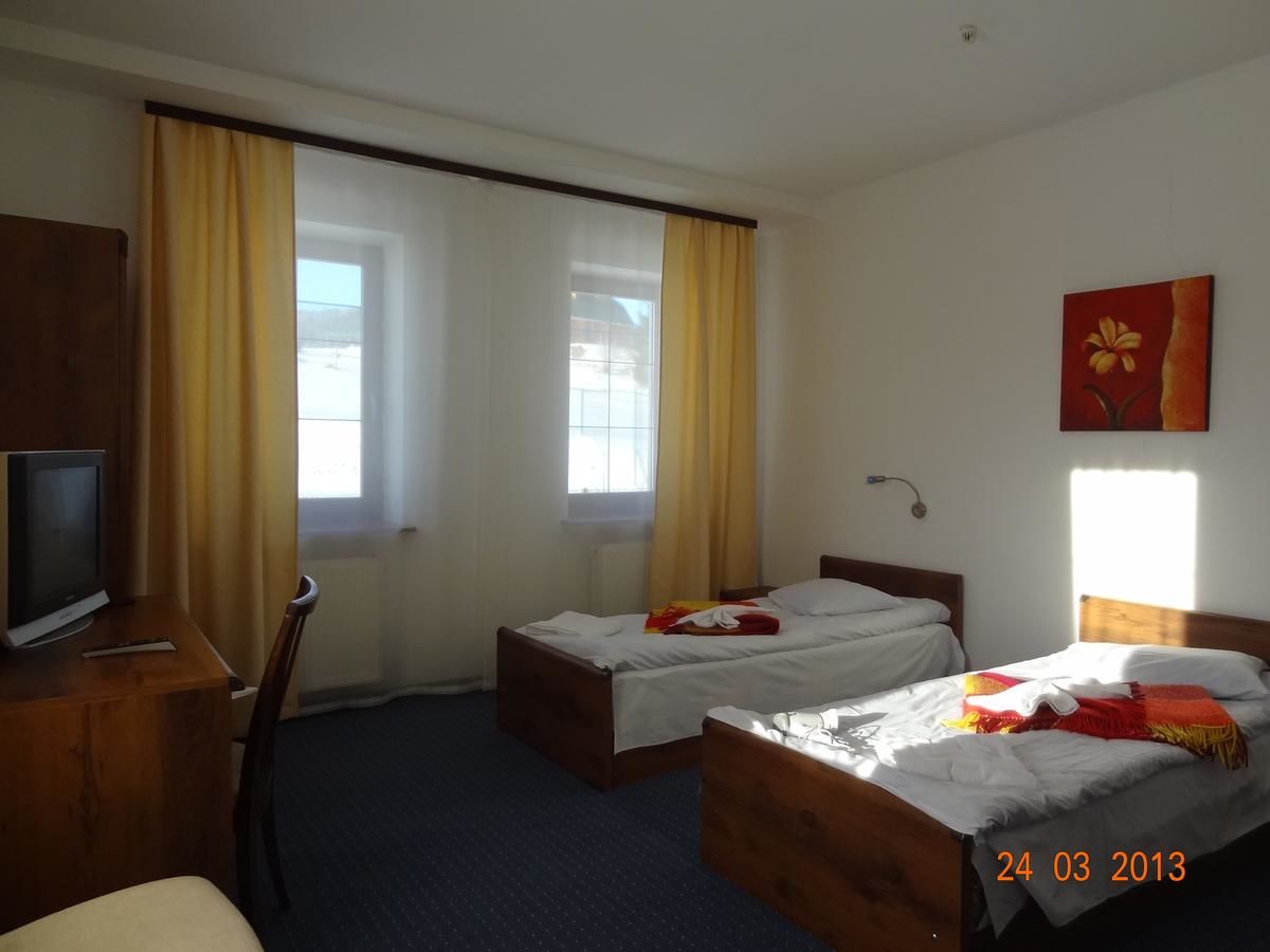 Отель Альпийский Двор Славское-43