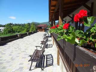 Отель Альпийский Двор Славское-3