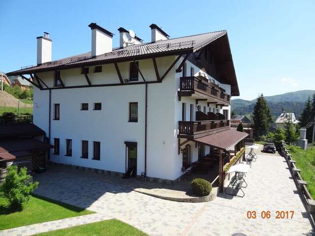 Отель Альпийский Двор Славское-11